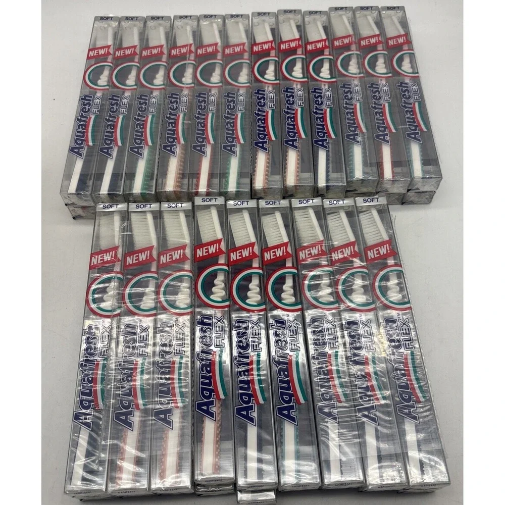 6- Aquafresh FLEX Toothbrush Full Size SOFT In Clear Hard Plastic Case NOS Read